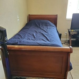 Two twin beds and dresser